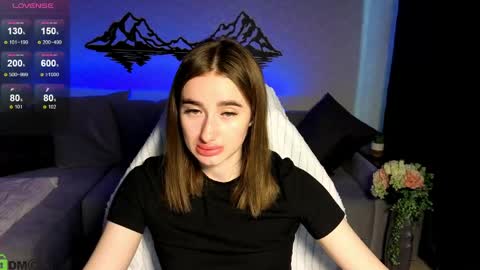 Olivia online show from May 27, 2026, 1:13 am