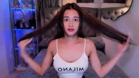 lady_moriseth online show from September 28, 2025, 6:30 am