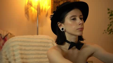 lady_nicolett online show from March 6, 2026, 1:13 am