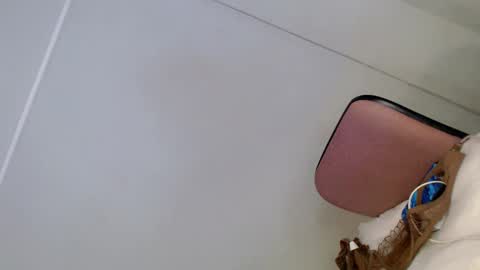 Ella online show from January 18, 2025, 12:57 pm