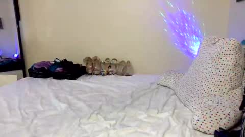 Snapshot of lady_voon_sin chatting on October 31, 2025, 9:21 am Lady Voon Sin online show from October 31, 2025, 9:21 am