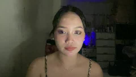 yuki hermosa online show from September 25, 2025, 2:43 pm