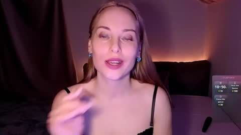 LadyAdele online show from January 11, 2025, 7:05 pm