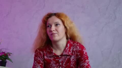 Sima Ladybigsmile online show from February 19, 2026, 1:18 pm