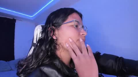  Lady  online show from January 24, 2025, 8:23 am