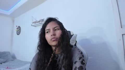  Lady  online show from February 4, 2025, 7:07 am