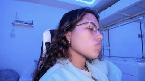  Lady  online show from June 8, 2026, 2:34 am