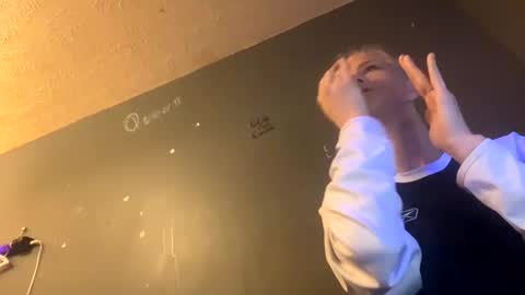 Snapshot of ladybug9097 chatting on January 7, 2025, 5:01 am RockStar Couple online show from January 7, 2025, 5:01 am