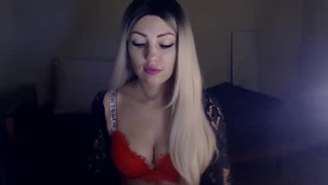 Monika online show from January 18, 2025, 2:12 pm