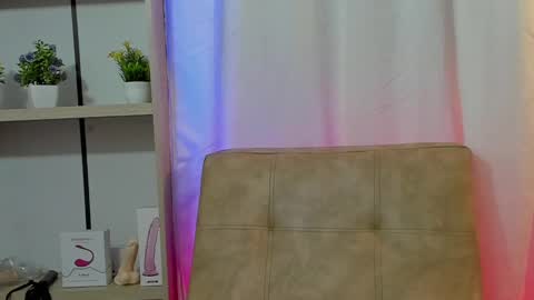 ladynemesis00 online show from February 25, 2025, 12:03 am