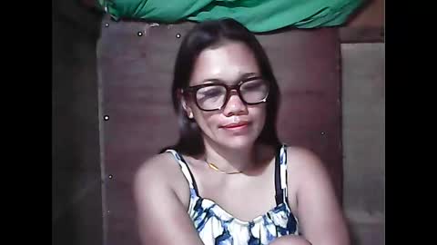 Snapshot of ladysweet4u69 chatting on March 27, 2026, 7:24 pm ladysweet4u69 online show from March 27, 2026, 7:24 pm