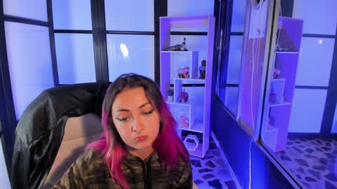 Lady  online show from January 28, 2025, 3:15 am