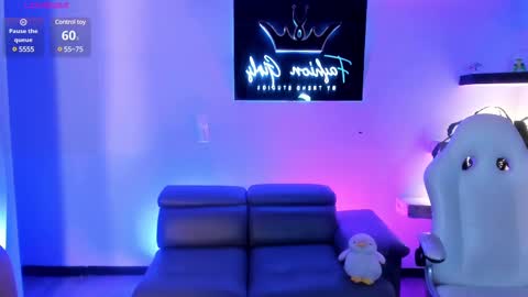 Lady  online show from February 18, 2025, 8:59 am