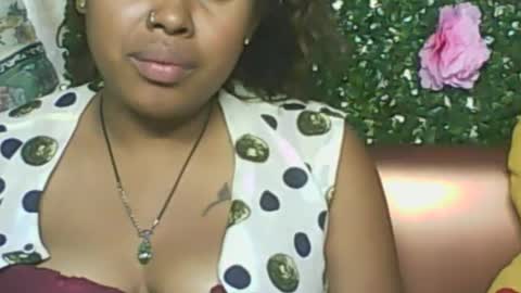 LadyXSnakes online show from September 26, 2025, 8:07 am