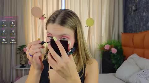 Lilia online show from October 3, 2025, 7:16 am