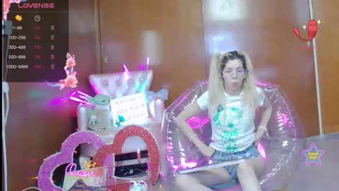 Skinnygirl online show from March 18, 2026, 12:47 am