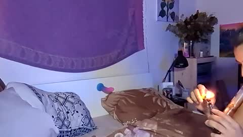 Sara Florez online show from December 2, 2024, 8:52 am