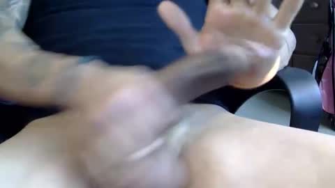 lahung333 online show from February 8, 2025, 8:32 pm