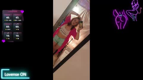  paola and a guest lol    online show from February 19, 2025, 6:10 pm