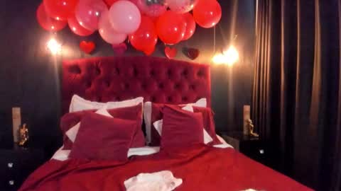 Laia  online show from February 20, 2026, 11:54 am