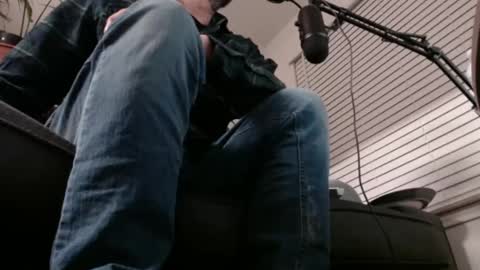 Snapshot of laidback_and_chill chatting on January 14, 2025, 5:51 am Rick online show from January 14, 2025, 5:51 am