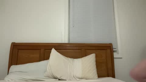 Laila online show from April 27, 2026, 1:14 am