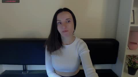Snapshot of laimapinch_ chatting on December 22, 2024, 7:11 am Laima online show from December 22, 2024, 7:11 am
