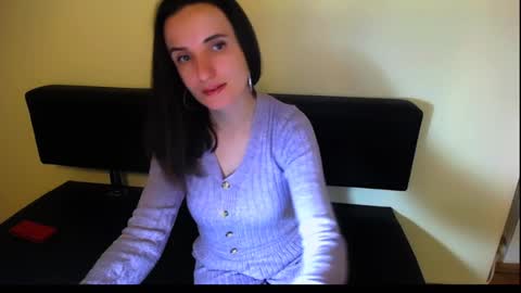Snapshot of laimapinch_ chatting on December 23, 2024, 1:56 pm Laima online show from December 23, 2024, 1:56 pm