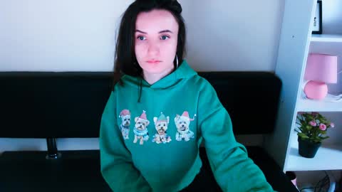 Snapshot of laimapinch_ chatting on December 28, 2024, 8:37 am Laima online show from December 28, 2024, 8:37 am
