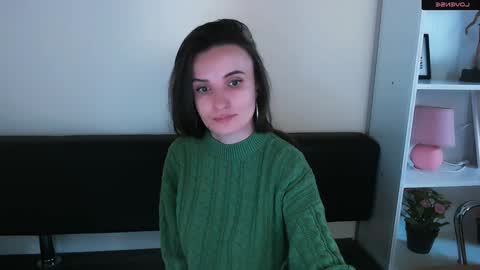 Snapshot of laimapinch_ chatting on January 2, 2025, 2:02 pm Laima online show from January 2, 2025, 2:02 pm