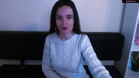 Snapshot of laimapinch_ chatting on January 3, 2025, 1:47 pm Laima online show from January 3, 2025, 1:47 pm