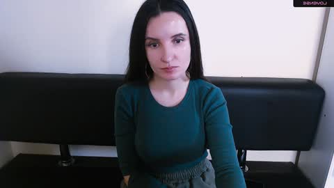 Snapshot of laimapinch_ chatting on January 4, 2025, 12:16 pm Laima online show from January 4, 2025, 12:16 pm