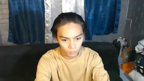 Snapshot of lalakinghugecock_2 chatting on January 2, 2025, 2:02 pm lalakinghugecock_2 online show from January 2, 2025, 2:02 pm