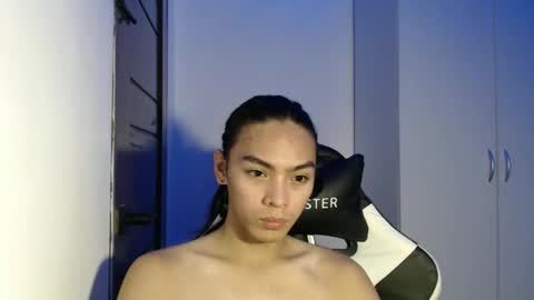 Snapshot of lalakinghugecock_2 chatting on September 9, 2025, 10:15 am lalakinghugecock_2 online show from September 9, 2025, 10:15 am