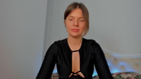 Snapshot of lallie_ chatting on March 14, 2026, 4:12 pm Lallie online show from March 14, 2026, 4:12 pm