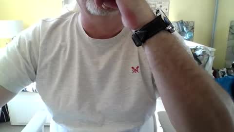 Snapshot of lamabama chatting on October 12, 2025, 12:37 pm lamabama online show from October 12, 2025, 12:37 pm