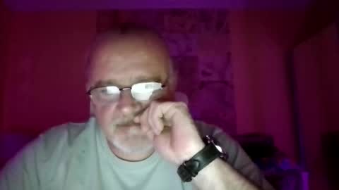 Snapshot of lamabama chatting on November 28, 2025, 9:06 pm lamabama online show from November 28, 2025, 9:06 pm