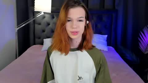 Mimi online show from April 17, 2026, 8:12 pm