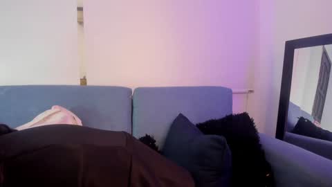 Snapshot of lana__beaux chatting on January 10, 2025, 7:11 pm    online show from January 10, 2025, 7:11 pm