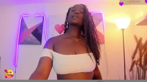 Snapshot of lana__beaux chatting on January 17, 2025, 7:16 pm    online show from January 17, 2025, 7:16 pm