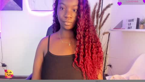 Snapshot of lana__beaux chatting on February 3, 2025, 7:10 pm    online show from February 3, 2025, 7:10 pm