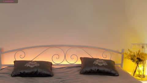 Liana online show from February 24, 2025, 2:26 pm