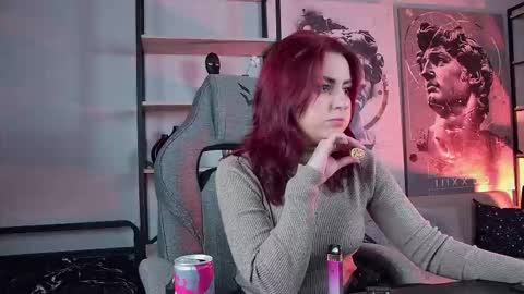 just call me Lana  and her security online show from October 30, 2025, 8:38 am