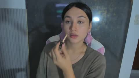 Lana online show from April 5, 2026, 7:44 pm