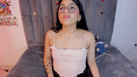 Snapshot of lana_dol chatting on January 6, 2025, 12:13 pm ... . . ... online show from January 6, 2025, 12:13 pm