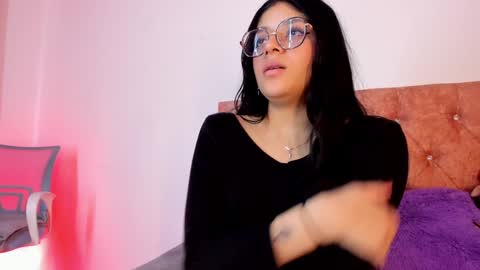 Snapshot of lana_dol chatting on January 12, 2025, 3:14 pm ... . . ... online show from January 12, 2025, 3:14 pm