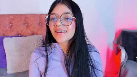 Snapshot of lana_dol chatting on February 7, 2025, 3:08 pm ... . . ... online show from February 7, 2025, 3:08 pm