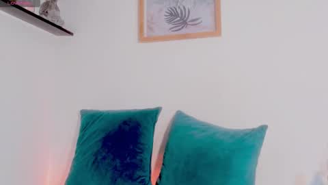 LANA online show from November 25, 2025, 2:55 am