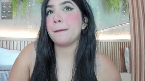 lana_lann online show from February 1, 2026, 11:53 am