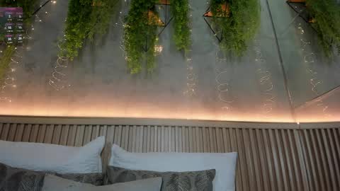 lana_lann online show from March 29, 2026, 12:49 pm